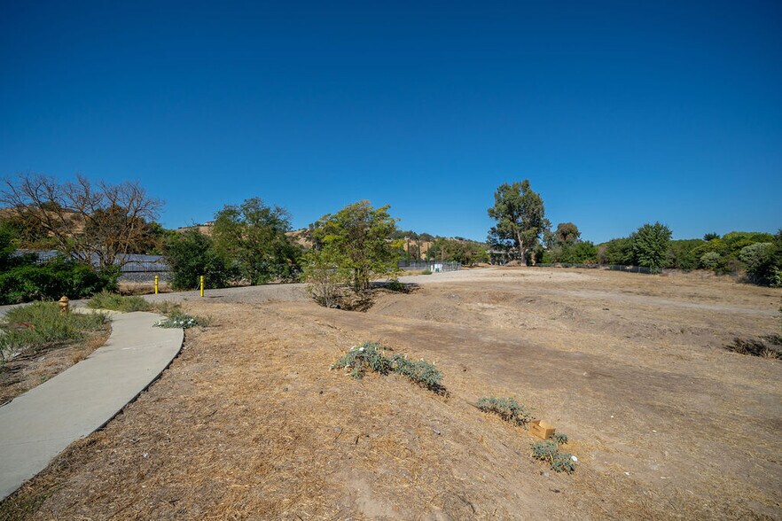 More Photos Of 0 Riverside Ave, Paso Robles Land For Sale