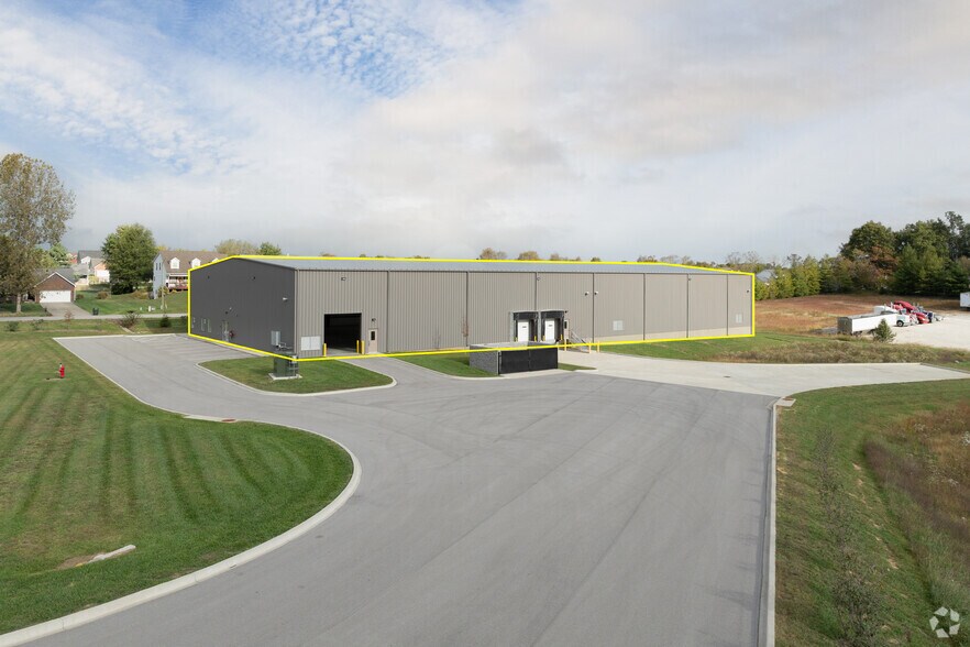 More Photos Of 1781 Kitty Hawk Dr, Elizabethtown Warehouse For Lease