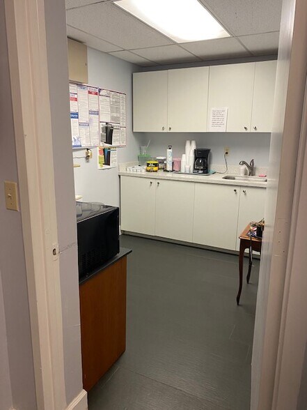 More Photos Of 3800 S Ocean Dr, Hollywood Office For Sale