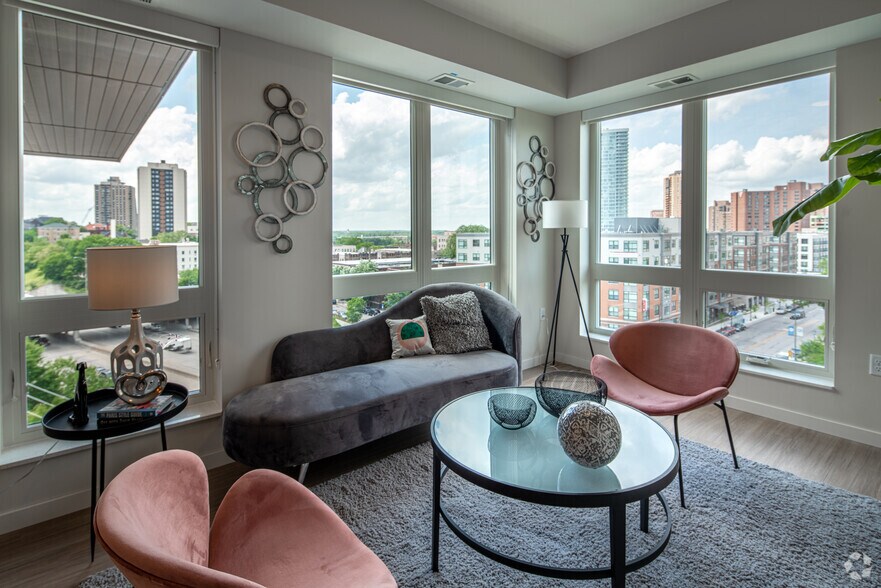More Photos Of 1725 Nicollet Ave, Minneapolis Apartments For Lease