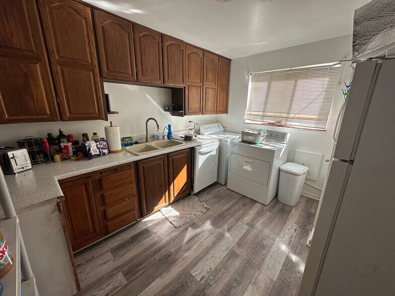 More Photos Of 1938 S Columbine St, Denver Apartments For Sale