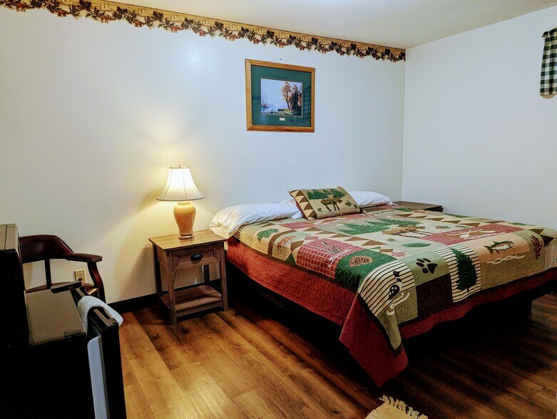 More Photos Of 12520 State St, Atlanta Hotel For Sale