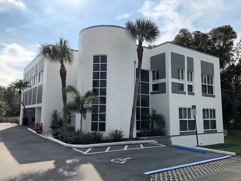 Primary Photo Of 3005 State Rd 590, Clearwater Office Residential For Lease