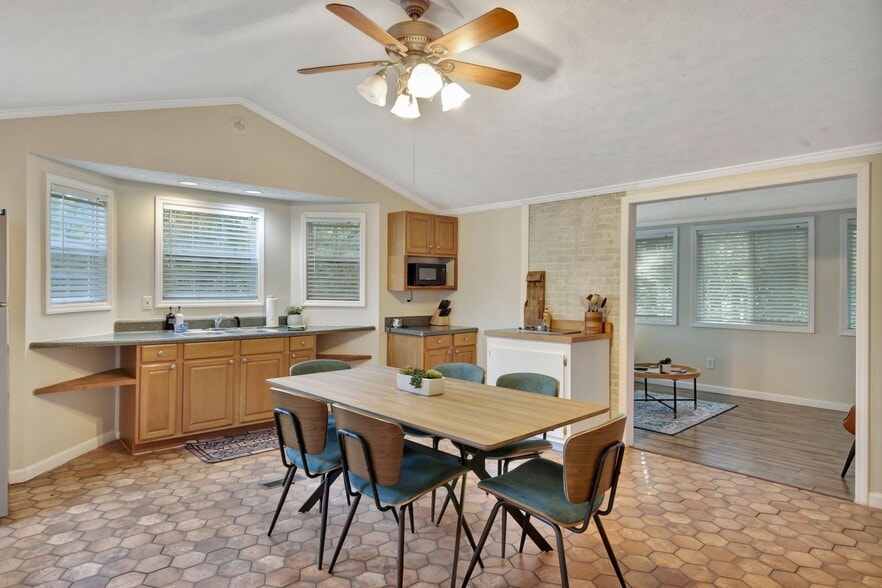 More Photos Of 11845 US 41 St, Monteagle Trailer Camper Park For Sale