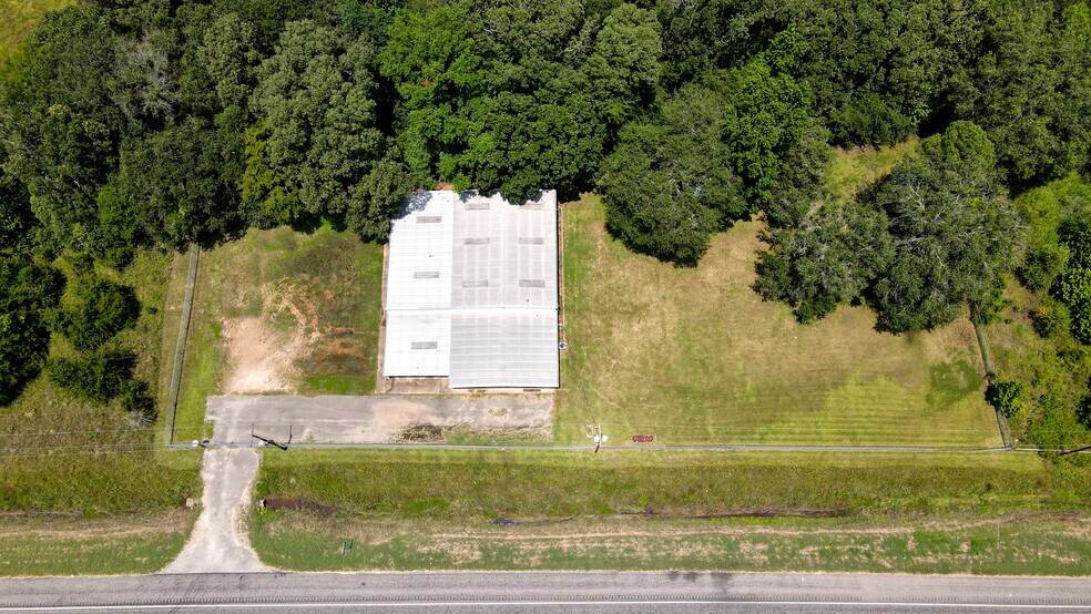 More Photos Of 6887 State Highway 31 E, Murchison Warehouse For Sale