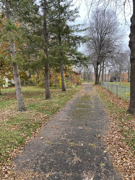 More Photos Of 16281 Richardson Ave, Dayton Land For Sale