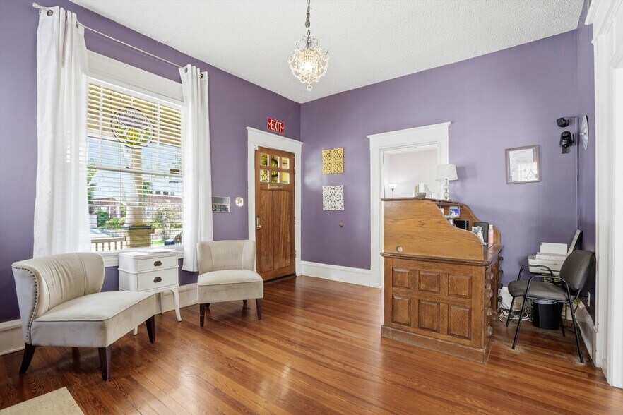 More Photos Of 2223 Herschel St, Jacksonville Office Residential For Sale