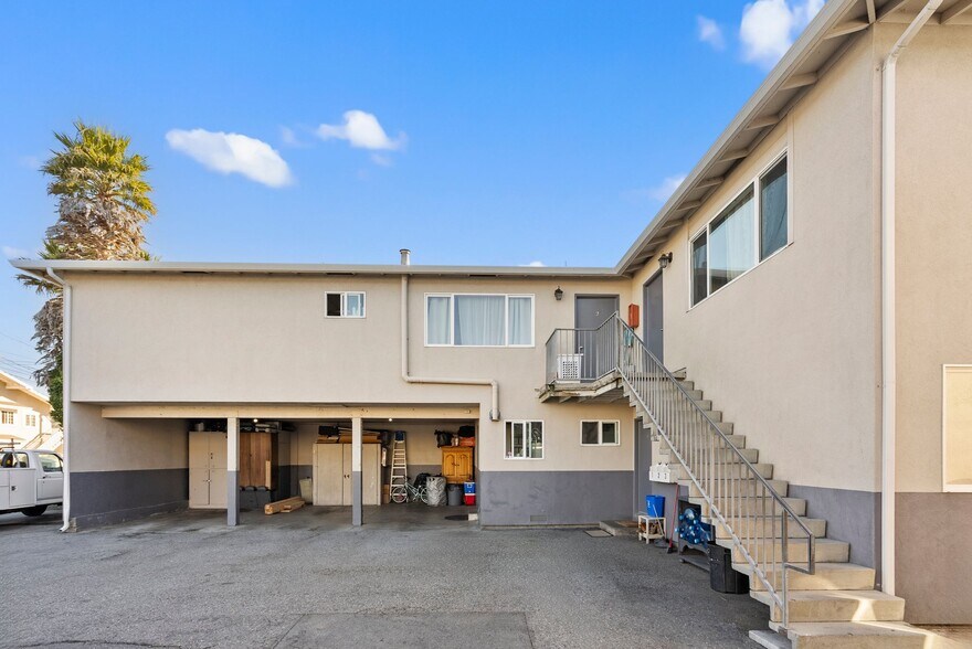 More Photos Of 470 Willow Ave, Half Moon Bay Apartments For Sale