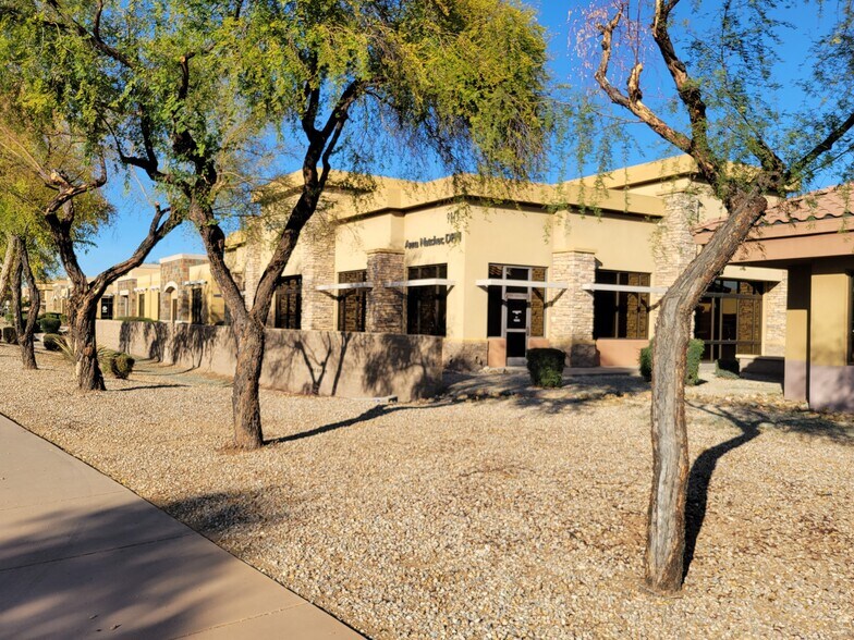 More Photos Of 9813 N 95th St, Scottsdale Medical For Lease