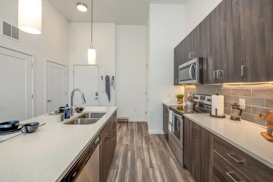 More Photos Of 7333 W 38th Ave, Wheat Ridge Apartments For Lease