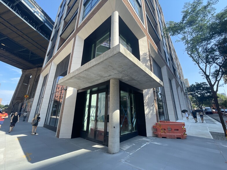 More Photos Of 69 Adams St, Brooklyn Apartments For Lease