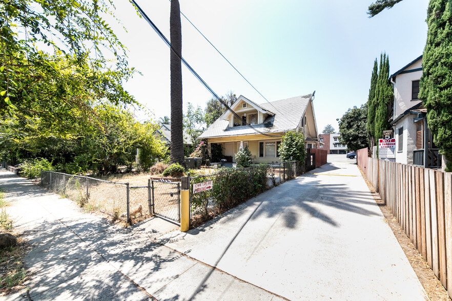 More Photos Of , Pasadena Unknown For Sale