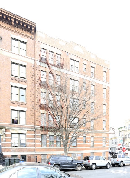 More Photos Of 870 E 175th St, Bronx Apartments For Lease