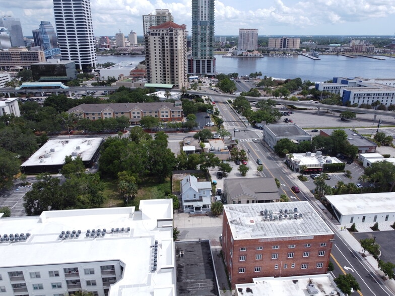 More Photos Of 1451 Home St, Jacksonville Office Residential For Lease