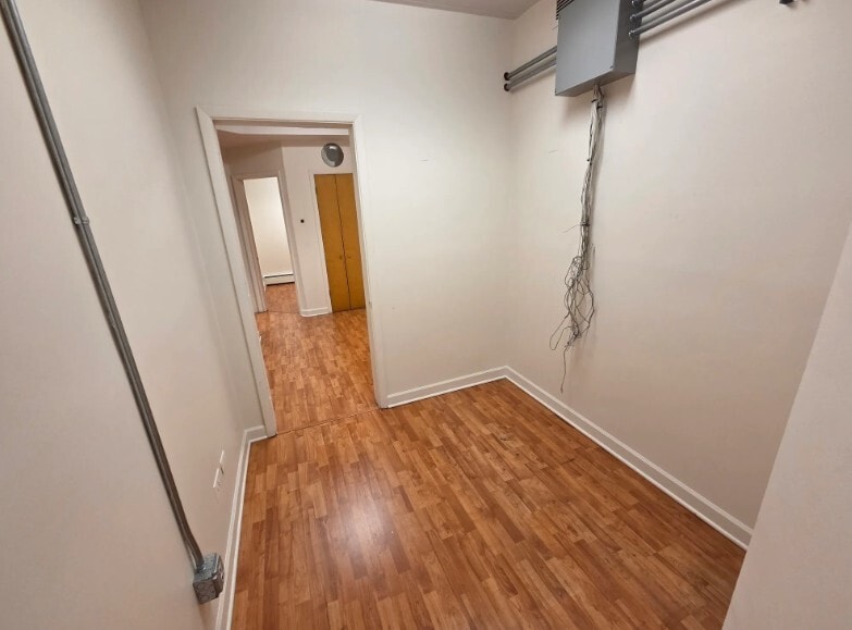 More Photos Of 4900 S Archer Ave, Chicago Office For Sale