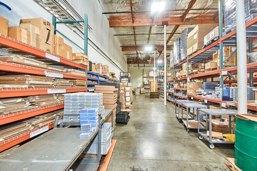 More Photos Of 560 S Melrose St, Placentia Warehouse For Lease