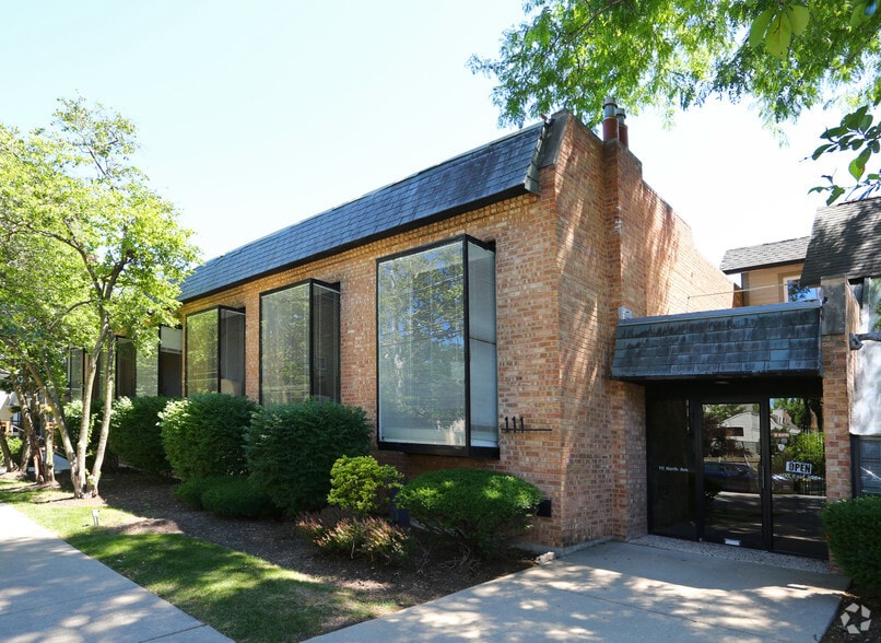 Primary Photo Of 111 North Ave, Barrington Office Residential For Lease