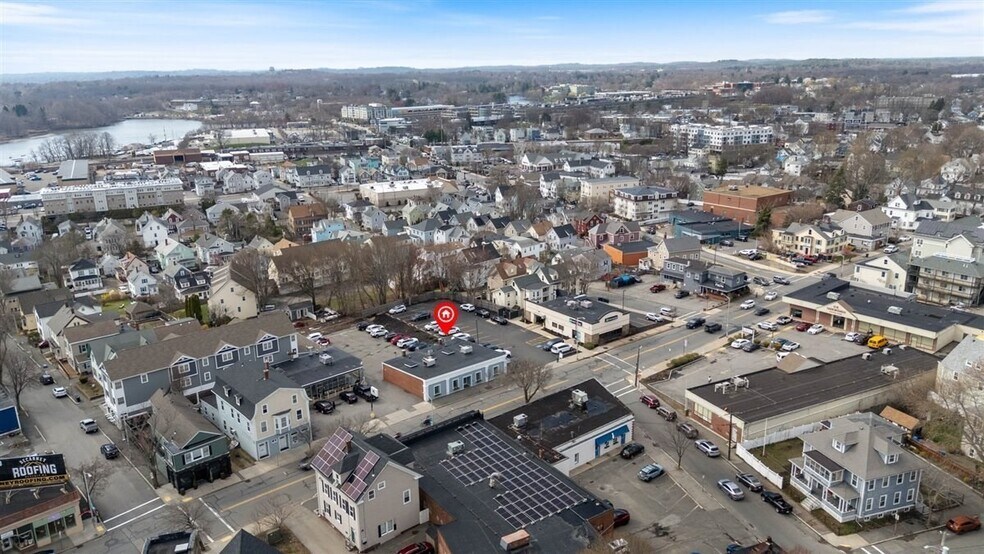 More Photos Of 306 Cabot St, Beverly Office For Lease