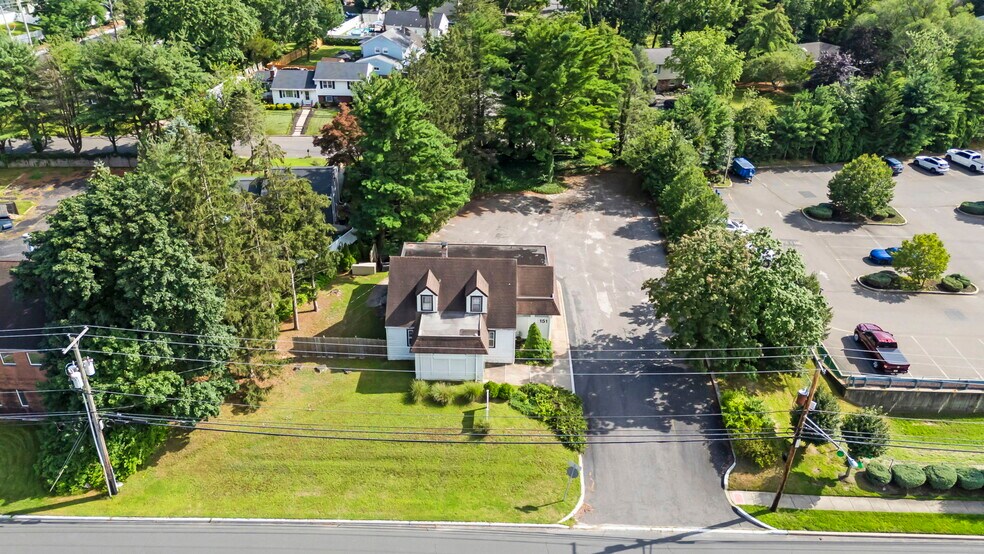 More Photos Of 151 Highway 37, Toms River Office For Sale