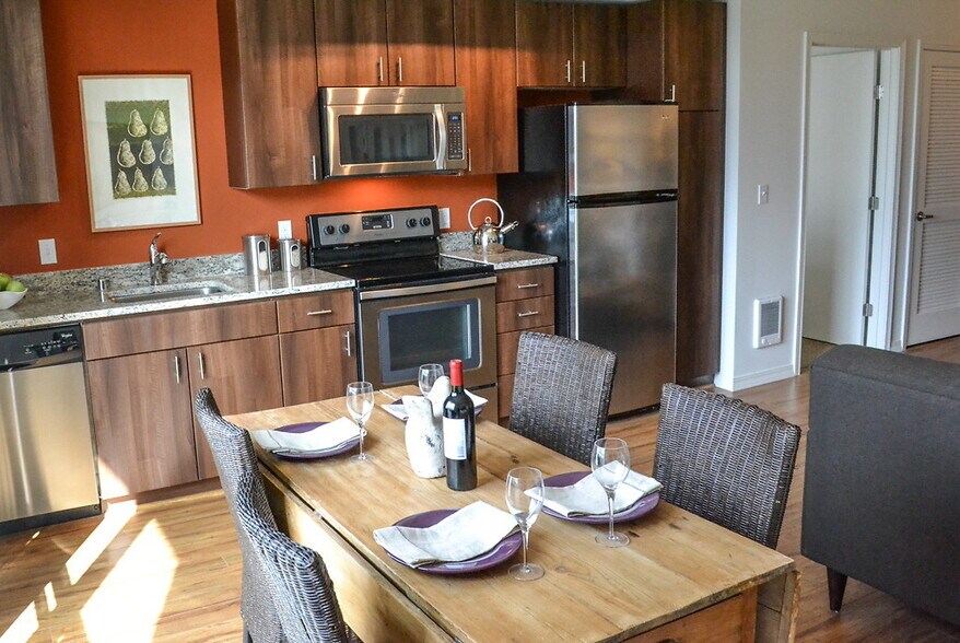 More Photos Of 12345 NE 115TH Pl, Kirkland Apartments For Lease