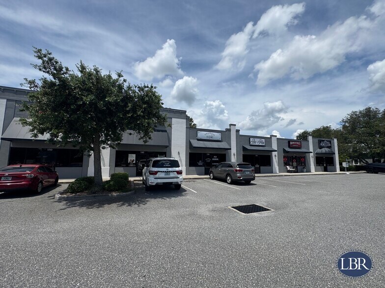 More Photos Of 2025 Murrell Rd, Rockledge Unknown For Lease