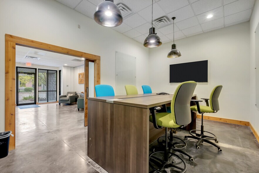 More Photos Of 1917 Commonwealth Ln, Tallahassee Medical For Lease