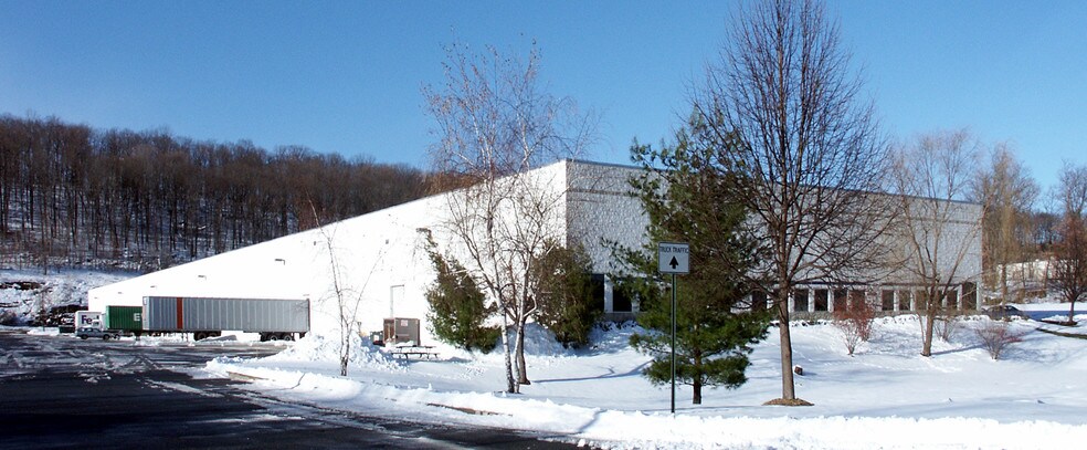 More Photos Of 400 Forge Way, Rockaway Light Manufacturing For Lease