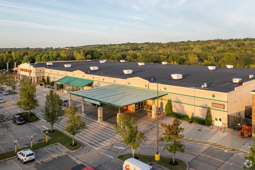 More Photos Of 160-180 River Rd, Lisbon Unknown For Lease