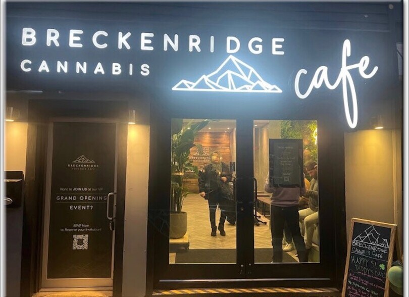 More Photos Of 319 Wythe Ave, Brooklyn General Retail For Lease