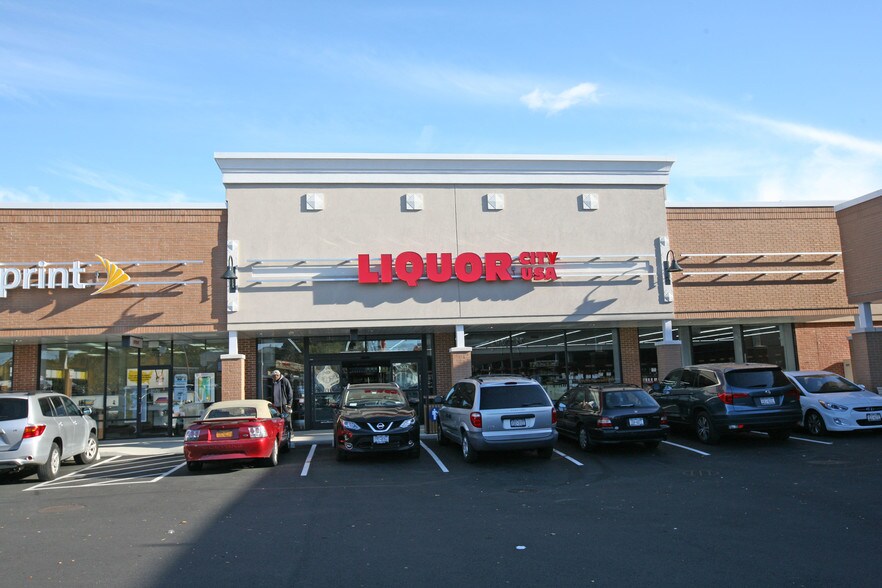 More Photos Of 965-985 Richmond Ave, Staten Island Unknown For Lease