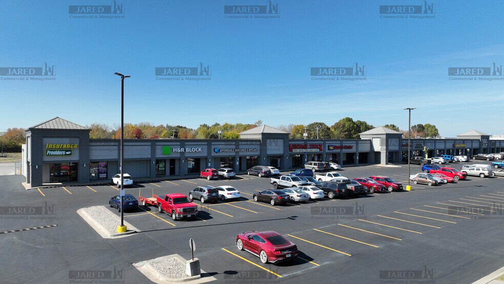 More Photos Of 2607-2713 N Kansas Expy, Springfield Unknown For Lease