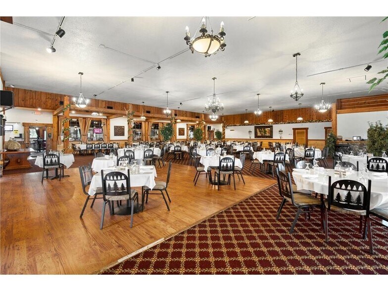 More Photos Of 15850 - 15860 T Bone Ln, Hayward Restaurant For Sale
