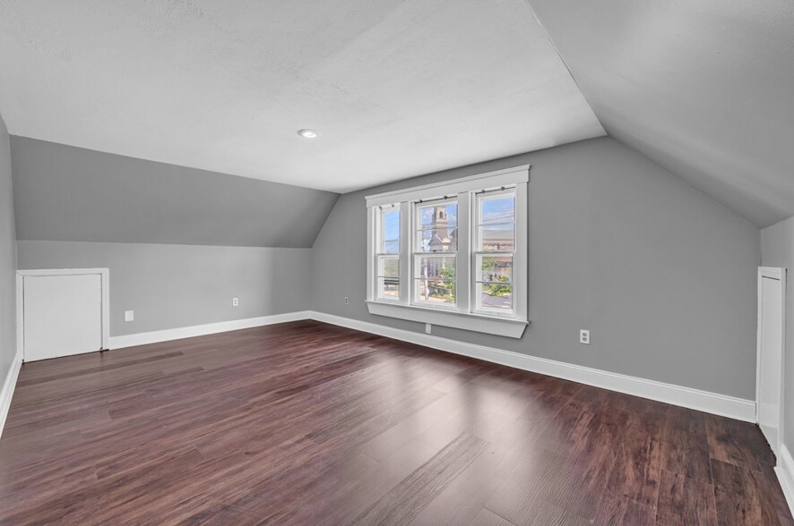 More Photos Of 4438 Pearl Rd, Cleveland Apartments For Sale