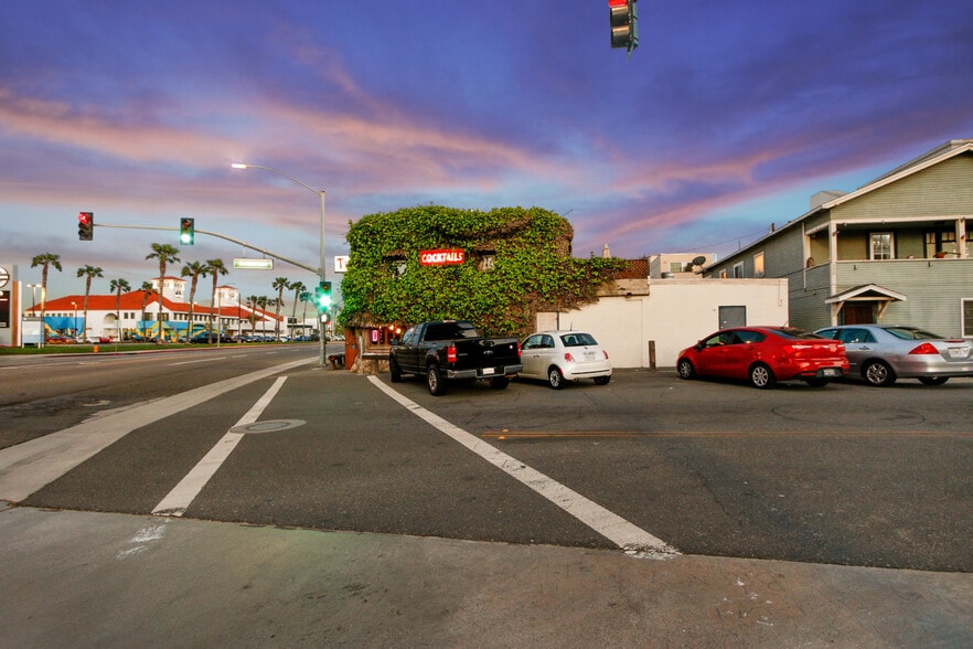 More Photos Of 16321 Pacific Coast Hwy, Sunset Beach Bar For Sale