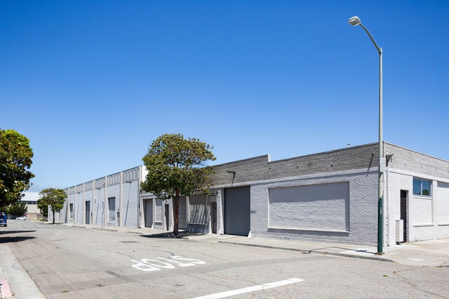 Primary Photo Of 1707-1731 Poplar St, Oakland Warehouse For Lease