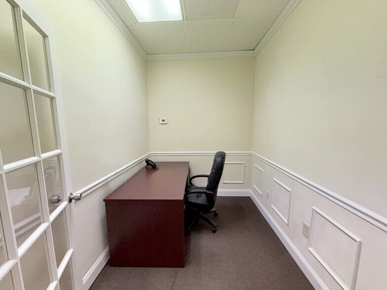 More Photos Of 303-309 S Main St, Bel Air Office For Lease