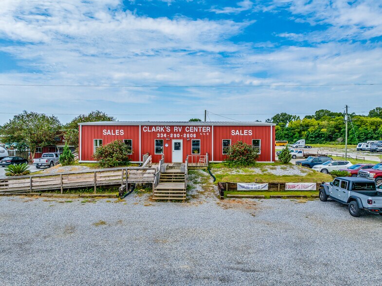 Primary Photo Of 1824 Alabama River Pky, Millbrook General Retail For Sale