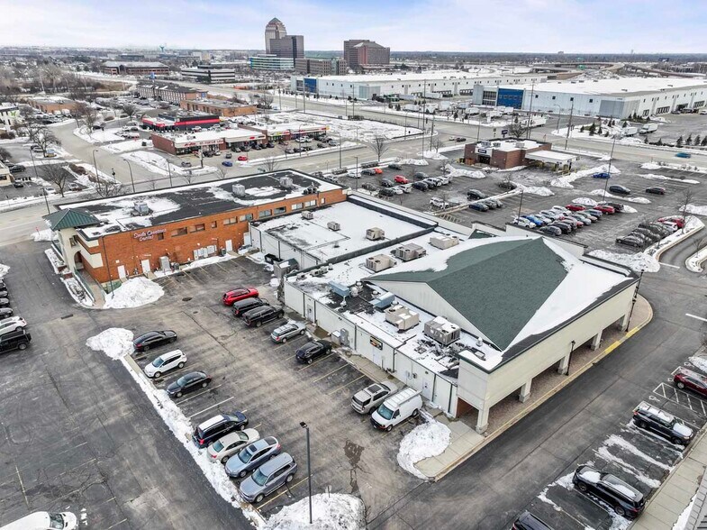 More Photos Of 1116 W Devon Ave, Elk Grove Village Office Residential For Lease