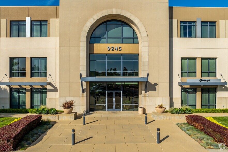 More Photos Of 9245 Laguna Springs Dr, Elk Grove Office For Lease