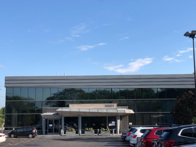 More Photos Of 10801 S Western Ave, Chicago Medical For Lease