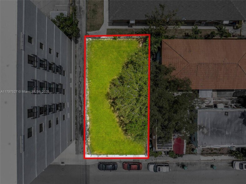 Primary Photo Of 129 SW 21st Ave, Miami Land For Sale