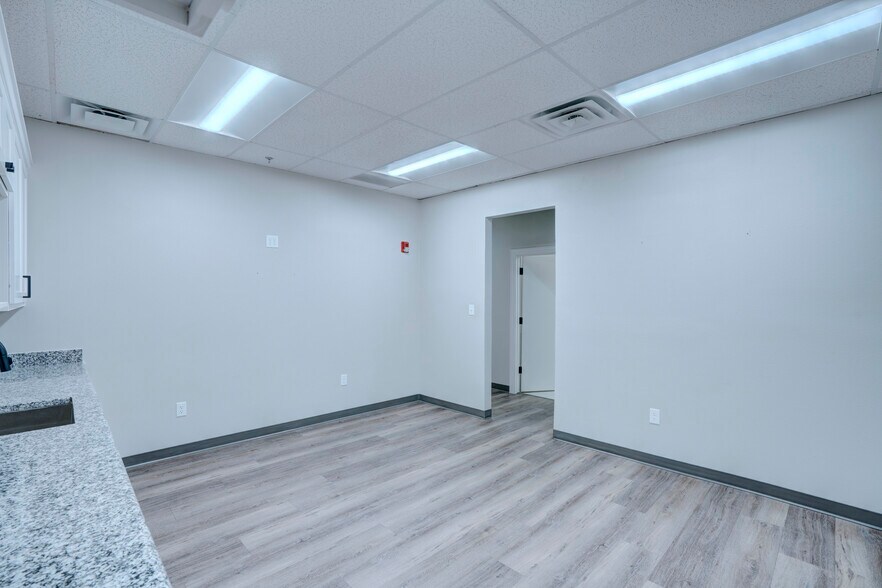 More Photos Of 3492 Long Prairie Rd, Flower Mound Office Residential For Lease