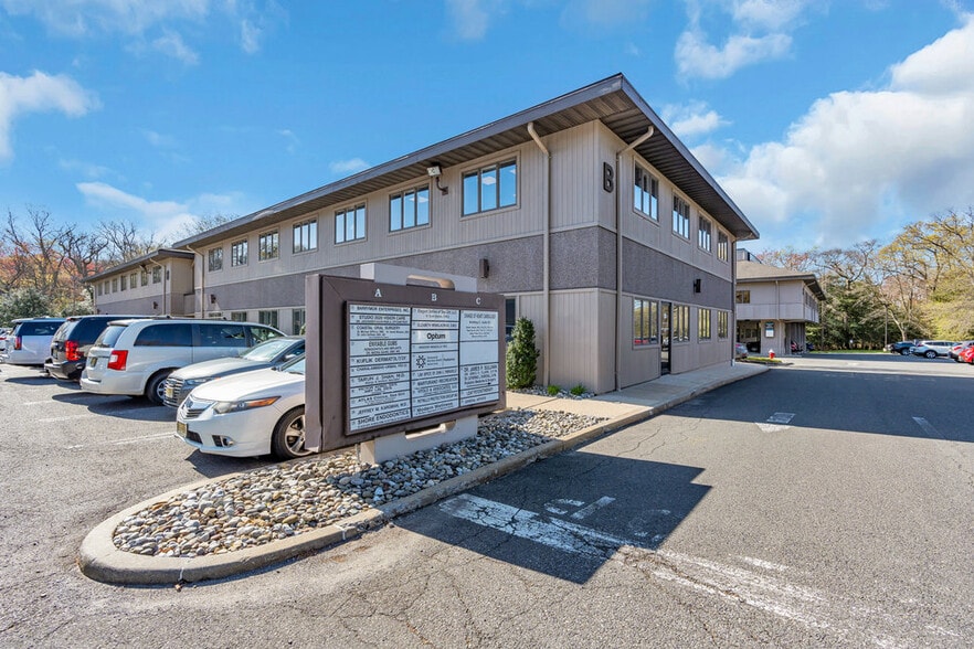 More Photos Of 2130 Highway 35, Sea Girt Medical For Sale