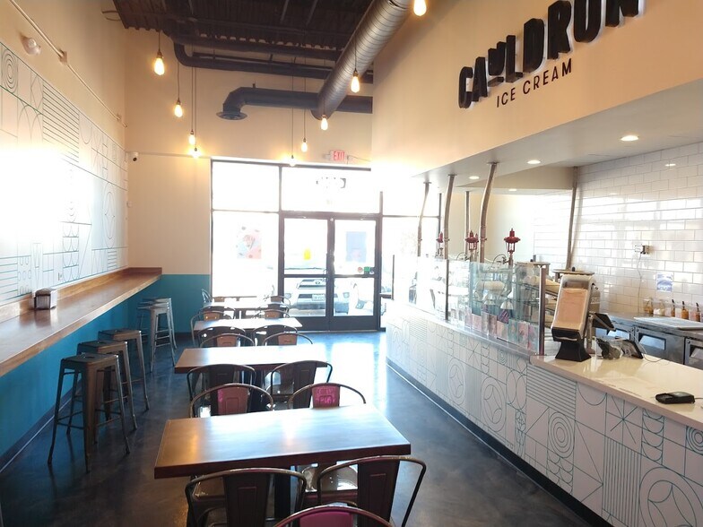 More Photos Of 4070 State Highway 121, Carrollton Storefront For Lease