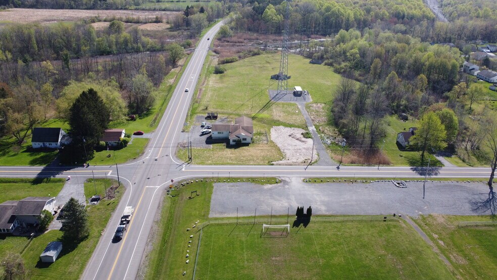Primary Photo Of 8456 Smokey Hollow Rd, Baldwinsville Office For Sale