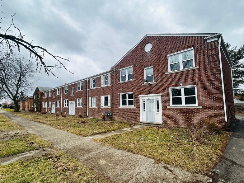 Primary Photo Of 18059 Hoover St, Detroit Multifamily For Sale