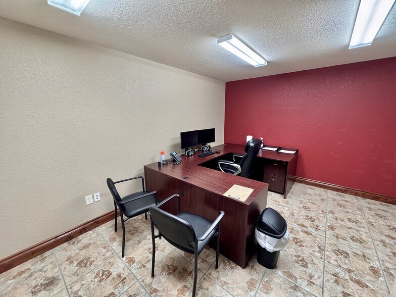 More Photos Of 224 Zander Ln, Pleasanton Warehouse For Sale