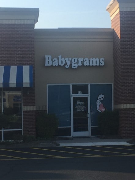 More Photos Of 11124 Kingston Pike, Knoxville Freestanding For Lease