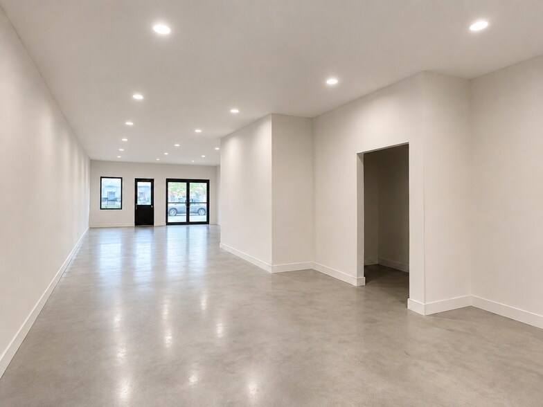 More Photos Of 33 Driggs Ave, Brooklyn General Retail For Lease