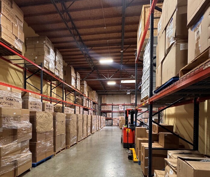 More Photos Of 5900 NE 88th St, Vancouver Distribution For Lease